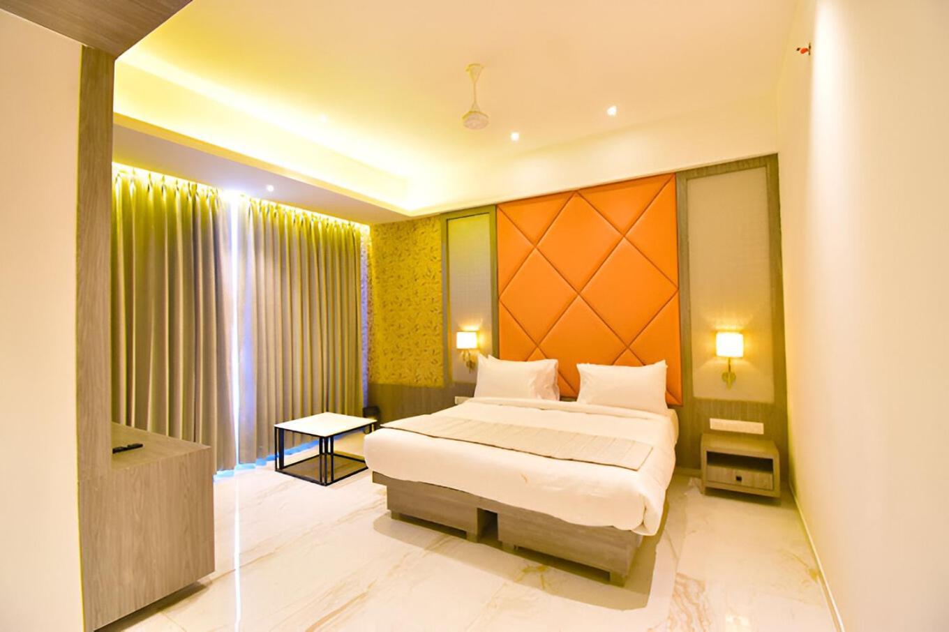 Glitz Hotels La Dahlia - Premium Thane Zewnętrze zdjęcie